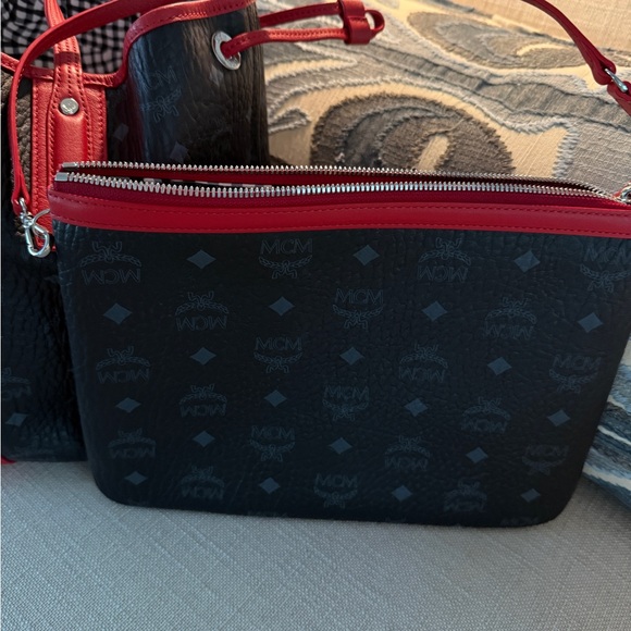 MCM Black and Red Tote Bag with Pouch - Picture 3 of 6